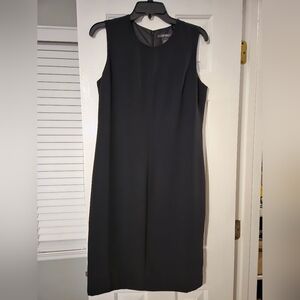 Kate Landry 6 Fitted black dress